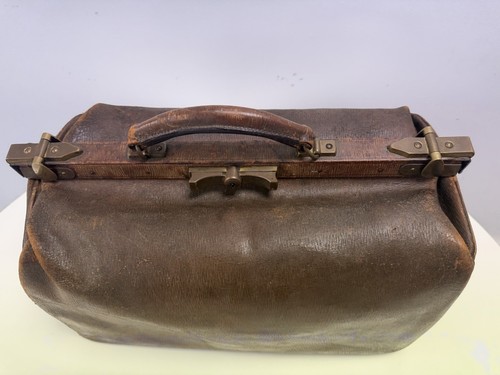 Vintage brown leather - brown,