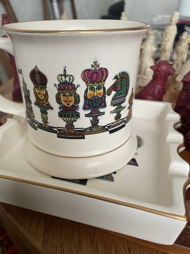Carlton ware ches set - carlton,