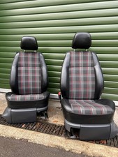 Pair caddy seats in red - vw,