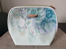 Ted Baker Large Cosmetics and