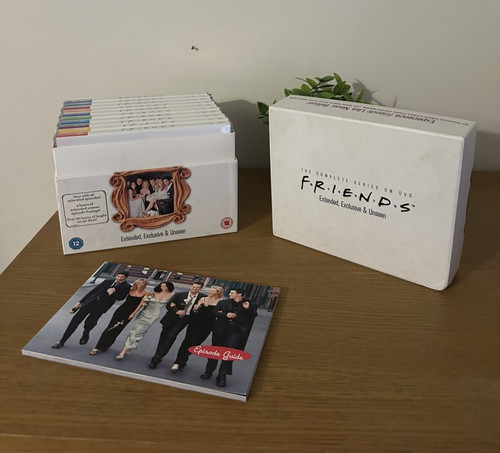 Friends complete series 10 - complete,