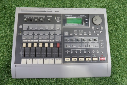 Roland 840 digital studio - vs-840,