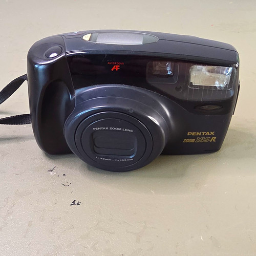 Pentax zoom 105 35mm film - 105-r,