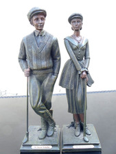 The Golfer Pair, Crosa Juliana collection, bronze effect figurines 36cm high