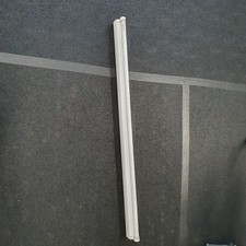 Fitzgerald T8 240V Single Fluorescent Batten Fitting 4ft no plug Philips 36wBulb