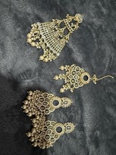 Gold earrings tikka and - earrings, jumar