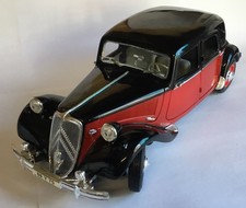 Maisto Citroen 15CV 6 Cylinder