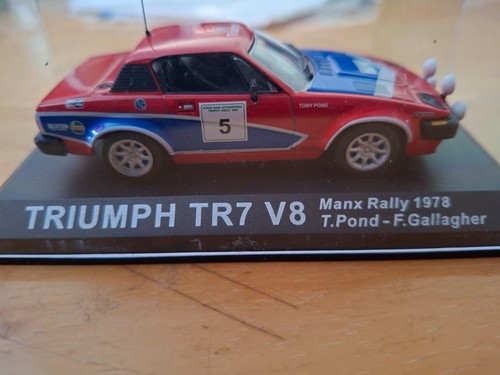 Triumph tr7 v8 - 1:43,