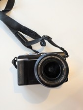 Olympus Pen E-PL1 12.3MP