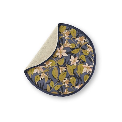 Aga lilies chef - lilies, chef's