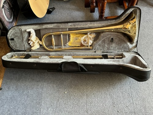 Gear4music trombone with case - trombone,