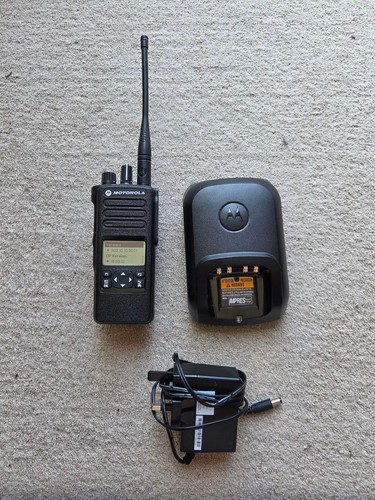 Motorola dp4601 uhf 403 - uhf, 403-527mhz
