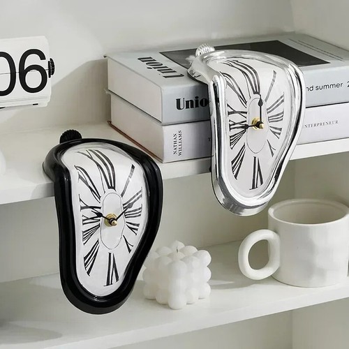 Roman numeral distorted time - roman,