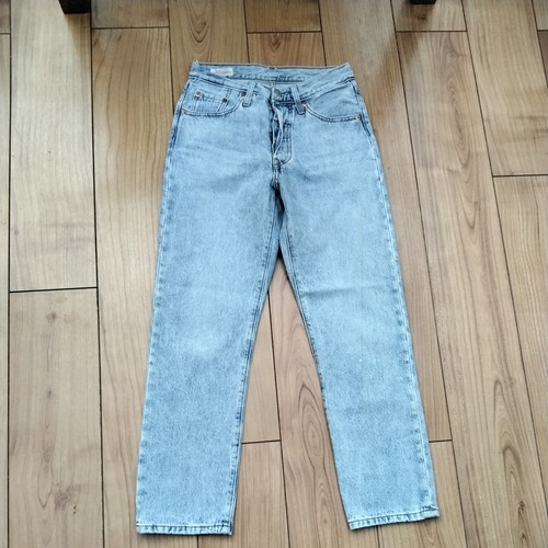 Levi premium ladies 501 crop - levi,
