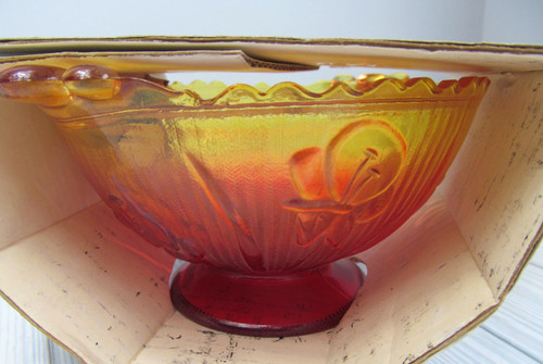 Vintage jeannette iris bowl - jeannette,