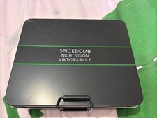 Viktor & Rolf Secret Service