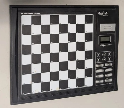 Mephisto talking chess - mephisto, trainer