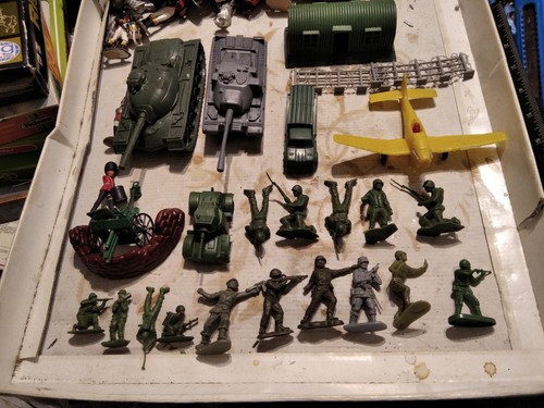 Military toy soldiers - military,