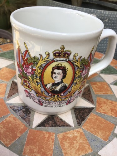 Queen elizabeth - elizabeth, 11
