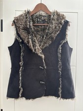 Per Una Faux Fur Gilet Body