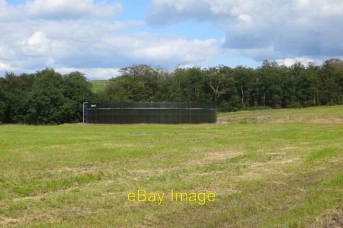 Photo 6x4 slurry tank - slurry,