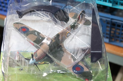Amercom hawker hurricane - amercom, 1:72