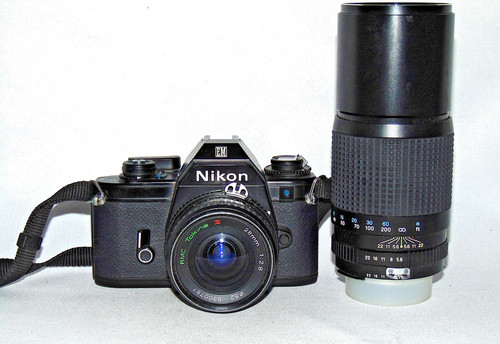 Nikon slr film - em, camera