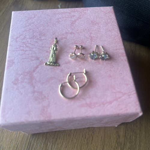 Preowned 10k and - , 14k