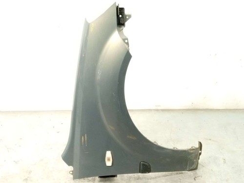 663211g350 front right fin - front,