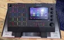 Akai MPC Live II + Samsung 870