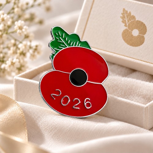 Red flower brooch pin - red,