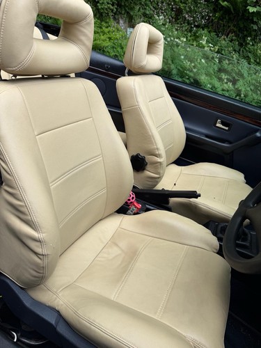 Audi cabriolet cream - 80,