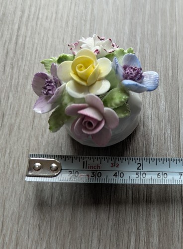Royal doulton china flower - royal,