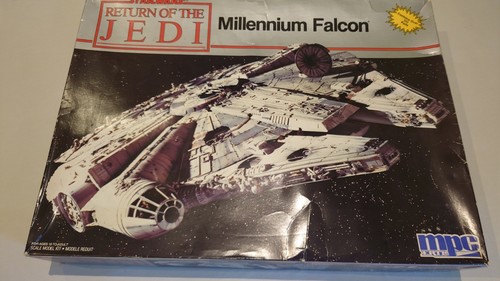 Amt mpc millennium falcon - millennium,