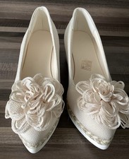 Stunning Lightweight Wedge Shoes With Fabric Flower Detail Size UK3 EU36