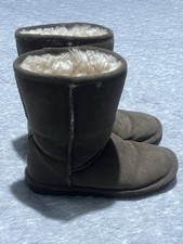 LADIES BEARPAW CALF LENGTH