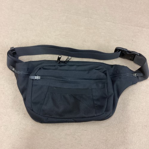 Concealed carry waist pack