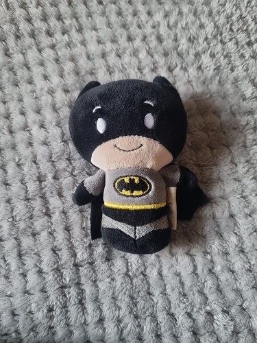 Hallmark itty bittys - itty, dc