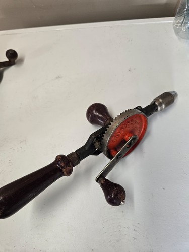 Vintage hand crank eggbeater - eggbeater, /