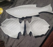 Vintage Fish Shaped Plates White With Gold Trim.. Display Platter 