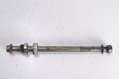 Rear wheel spindle - , triumph