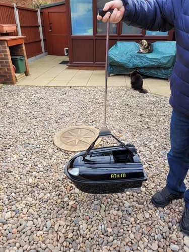 Lightweight bait boat lifter - lightweight,