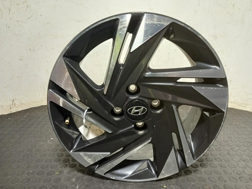 Hyundai i20 alloy wheel - i20,