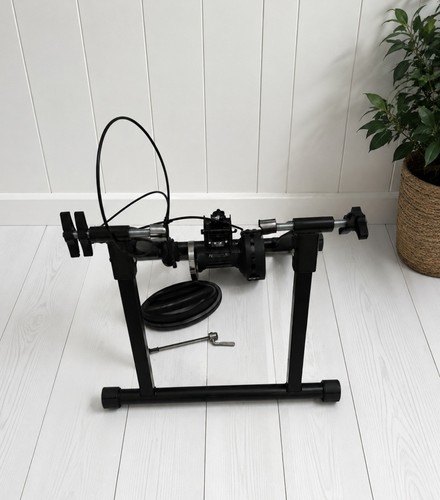 Magnetic bike trainer - bike, stand