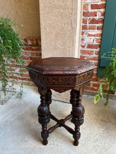 Petite antique french - antique, octagon