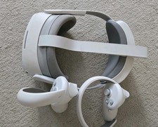 Pico 4 Virtual Reality All-in-One Headset with controllers