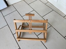 Dali Table Easel