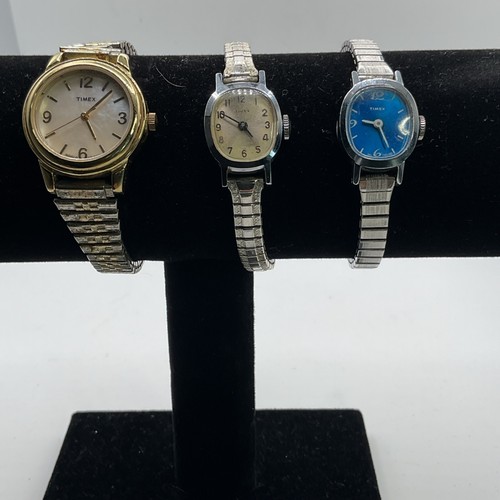 Lot vintage timex ladies - of, 3