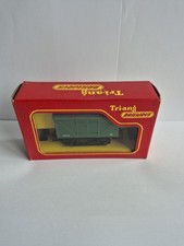 Vintage Triang R11 Green