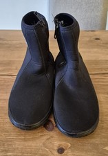 Two Bare Feet Neoprene Diving